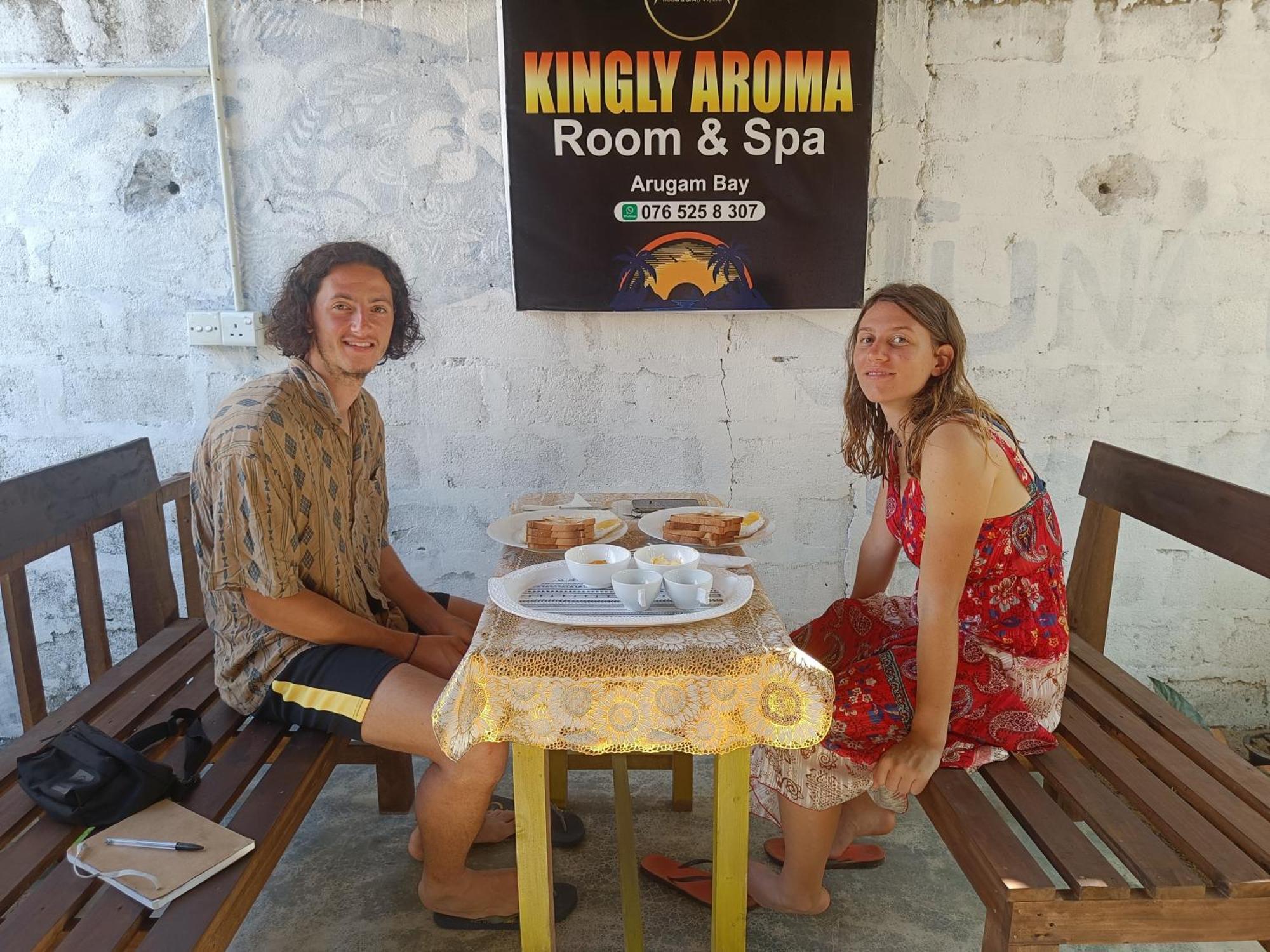 Hotel Kingly Aroma Arugam Bay Esterno foto